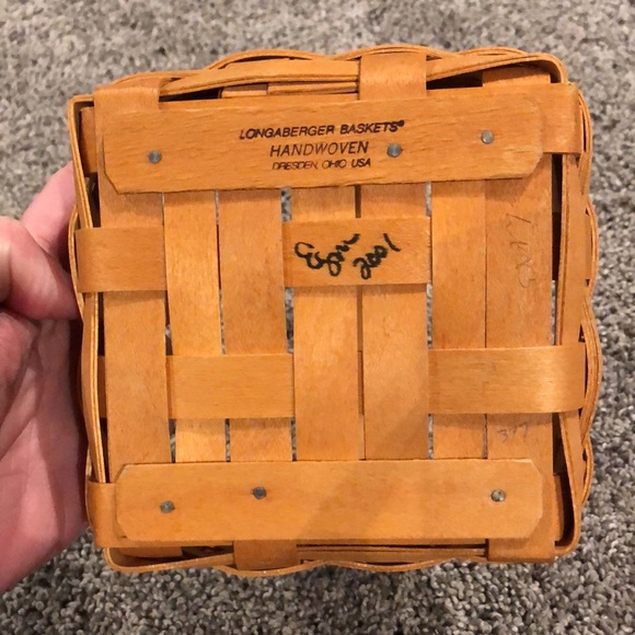 Longaberger Tarragon basket - Picture 3 of 6